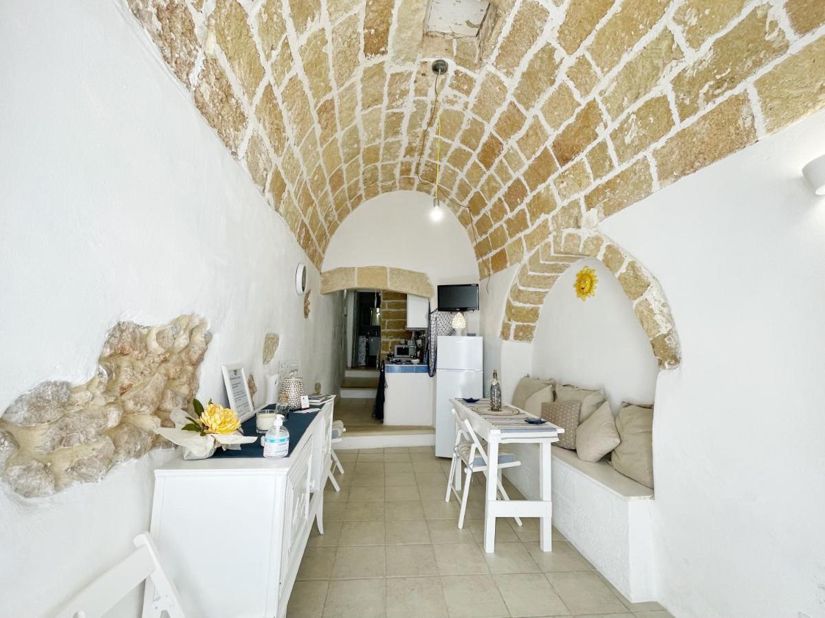 Mediterraneo House- Casa Nel Centro Storico 马蒂诺 外观 照片