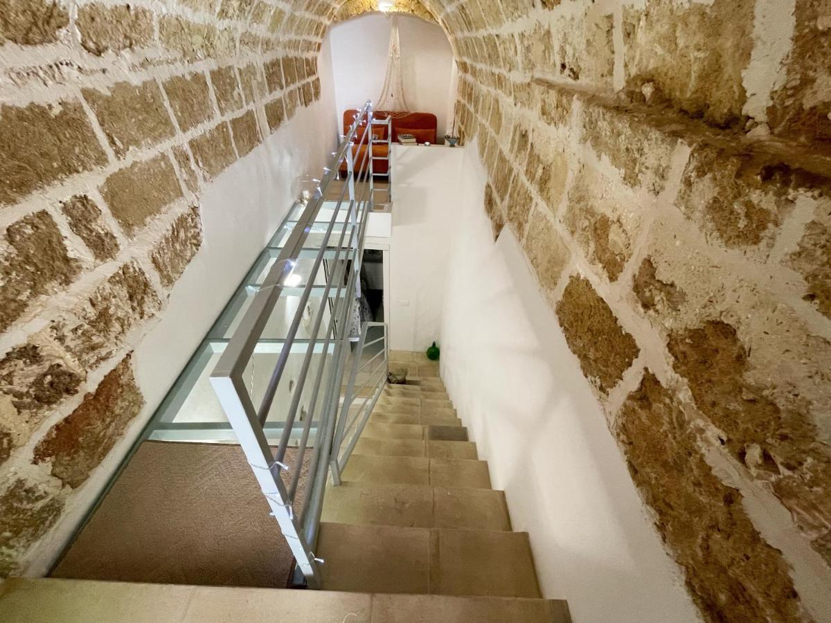 Mediterraneo House- Casa Nel Centro Storico 马蒂诺 外观 照片